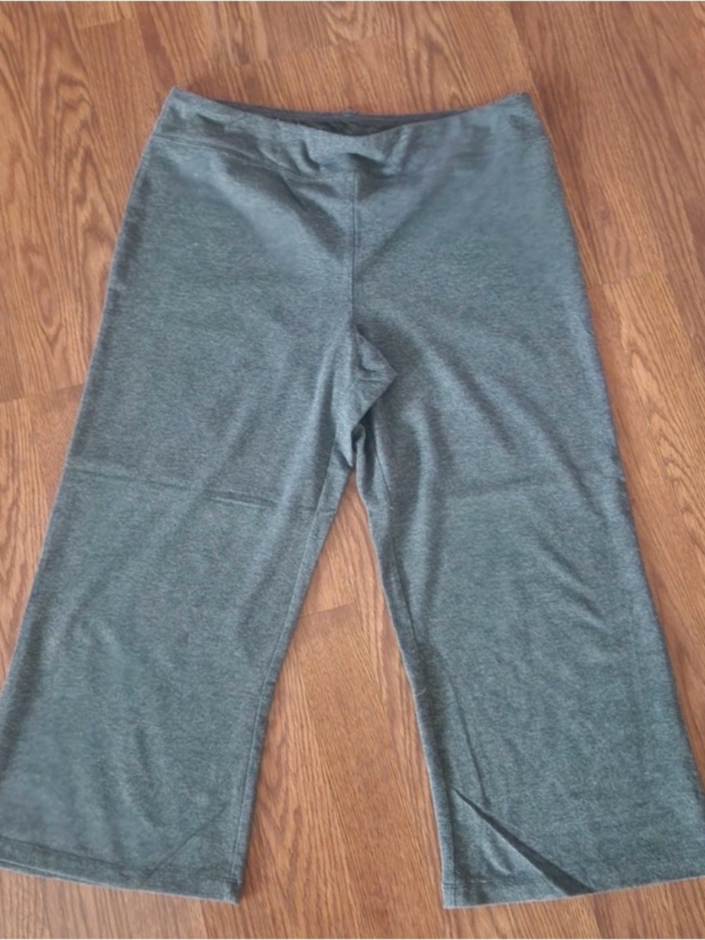 BCG Women's Wide-Leg Capri Pants in Heather Grey